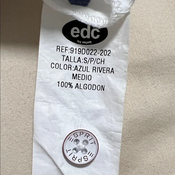 Esprit White Blouse with Navy Heart Accents - Picture 9 of 9